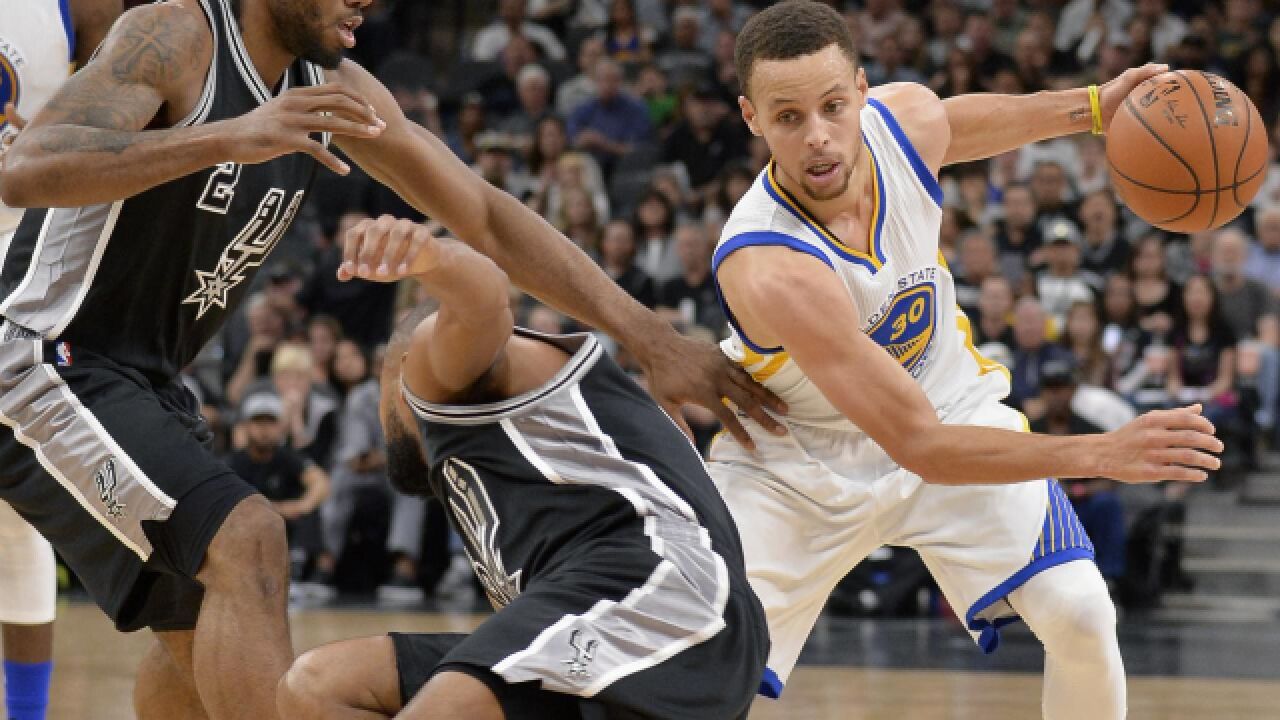 超强球员在国际赛事中秀出绝技的简单介绍 超强球员在国际赛事中秀出绝技的简单介绍