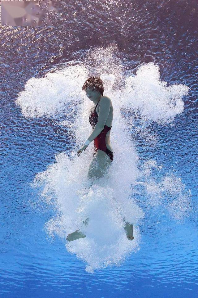 1xbit体育入口-闪亮登场！女子跳水比赛惊艳亮相的简单介绍