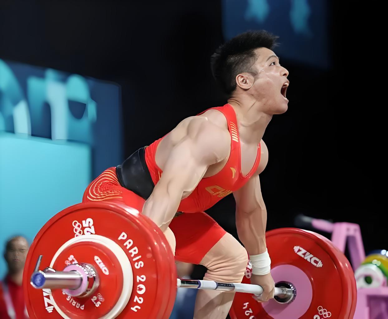 1xbit体育官方登录入口-关于绝对力量！男子举重比赛斗志昂扬的信息