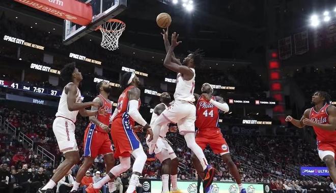 火箭希尔伤势无碍！能否参加下一场比赛仍悬的简单介绍