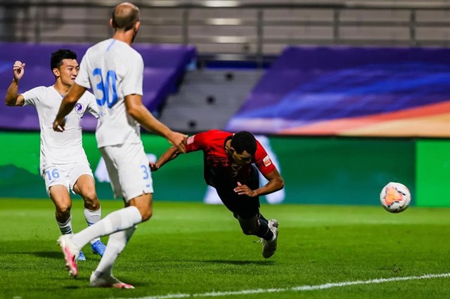 南京苏宁队客场失利，遭遇连败