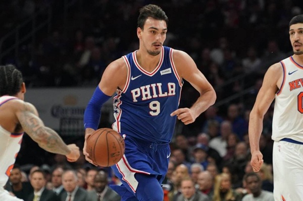 森林狼队新援接受采访，表示将全力为球队效力