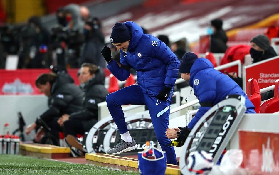 关于利物浦客场平局，卫冕形势稍显凌乱的信息